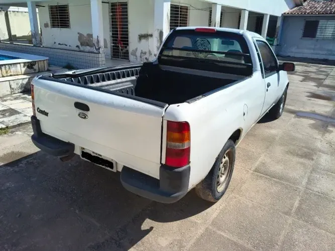 Ford Courier 1.6 L/ 1.6 Flex 2012