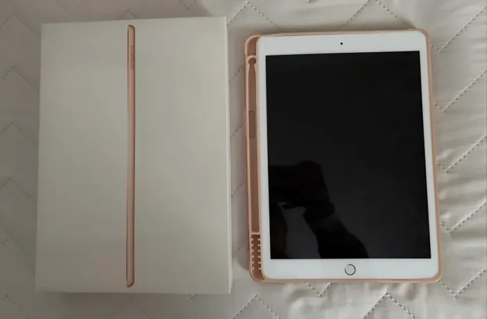 iPad 7a geração rosa