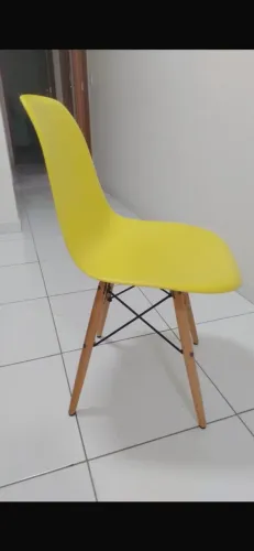Conjunto com 4 cadeiras Charles Eames Eiffel