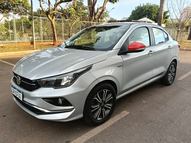 Fiat Cronos Precision 1.8 16V Flex Mec. 2019
