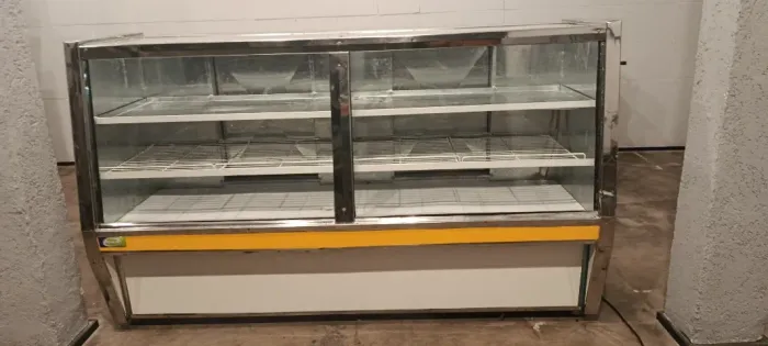 Balcão Expositor Refrigerado 3.800$