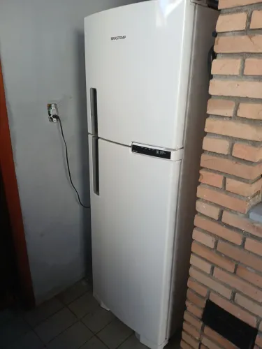 Vendo geladeira brastemp frost free-375l