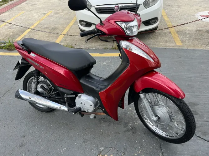 Moto Honda bis 2013 partida elétrica (12x cartão)