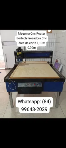 Máquina CNC Router