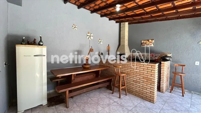 Imóvel Imperdível na Quadra 03  Setor Sul! 3 Quartos, Laje e Localização Privilegiada!
