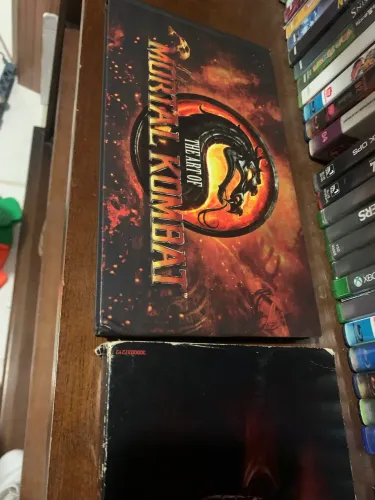 Livro Art of Mortal Kombat Oficial