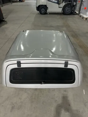 Capota de fibra para Renault Oroch com rack de teto