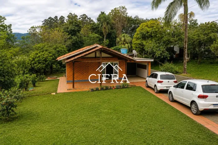 Casa de Alvenaria - Venda - 02 dormitórios - 129m2 - Estrada Navegantes - Rio do Sul