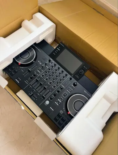 Controladora denon 4  canais nova na caixa