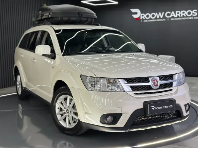 Fiat Freemont ( 7 LUGARES )