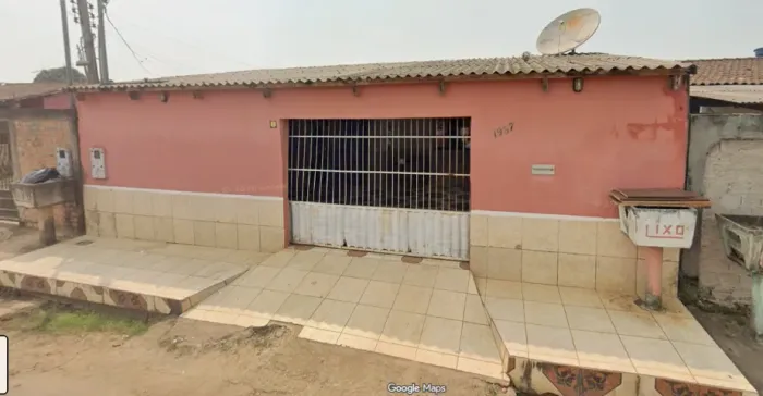 Aluga-se casa na Zona Sul, Bairro Aeroclube.