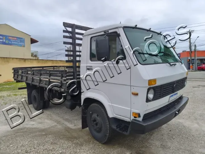 VW 6-90 , 86, Carroceria de madeira