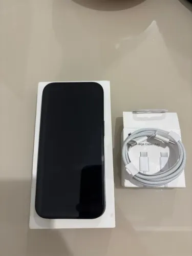 iPhone 16 Pro