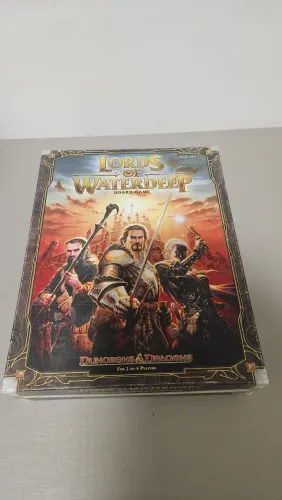 Lords of Waterdeep (+Expansão Skullport) 