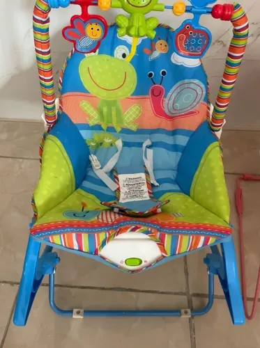 Cadeira de descanso para menino