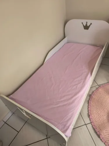 Cama Infantil com Colchão