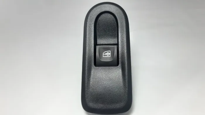 Botão De Vidro Elétrico Traseiro Renault Duster 2020