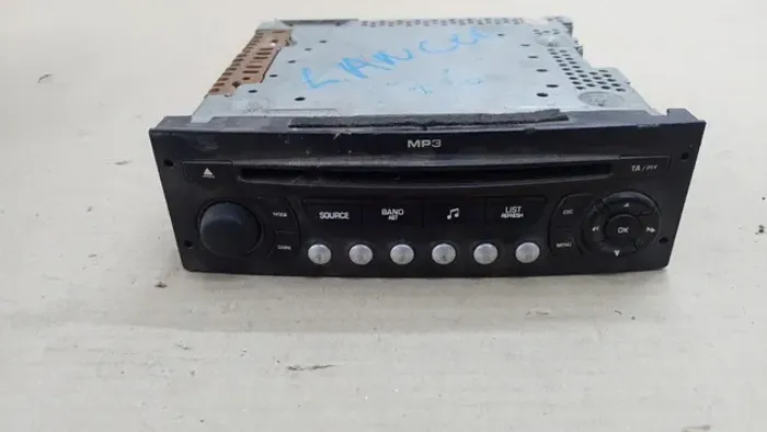 Rádio Cd Player C4