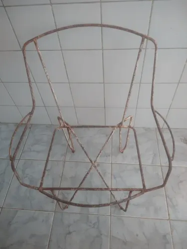 Cadeira de ferro maciço década 70