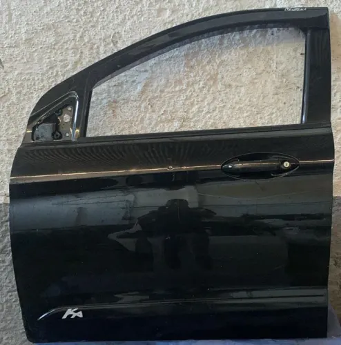 Porta dianteira esquerda Ford Ka 2015 a 2020