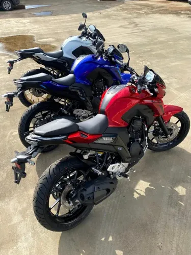 FZ25 CONNECTED - MODELO 26/26 !