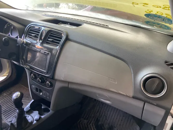 B kit airbag do Logan 2014