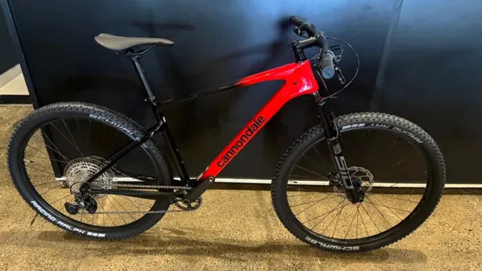 BICICLETA CANNONDALE SCALPEL CARBON 4 HT TAMANHO 19 ZERO 