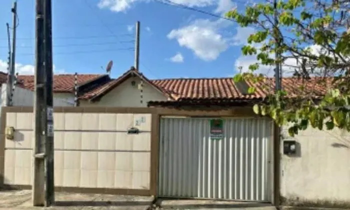 - Casa no Cruzeiro do Anil