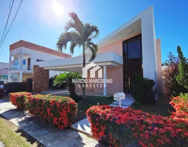 Casa no Green Club 3 ,com 5 quartos(três suítes) e lounge com SPA