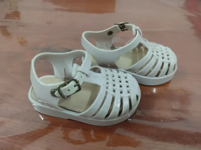 Mini melissa tamanho 17