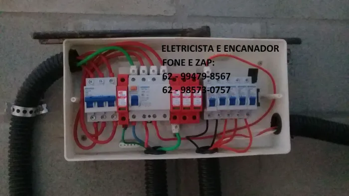 Eletricista e encanador