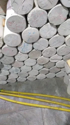 blocos cilindrincos decoração ou pavimento de piso garagem ou muro de arrimo  quase doação