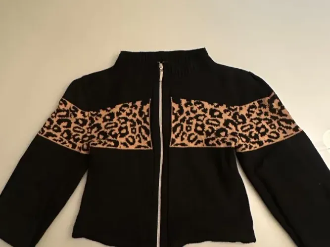Jaqueta de tricot com detalhe animal print 11/12 anos