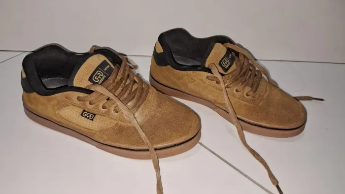 Tenis unissex nr. 37