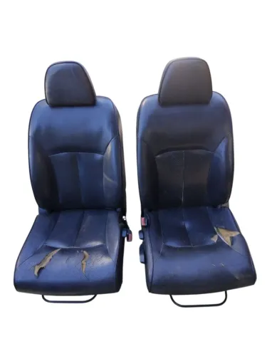 Jogo de banco couro Nissan Tiida 2008 c/detalhe