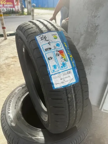 Pneus Goodyear 175/65 Aro 14