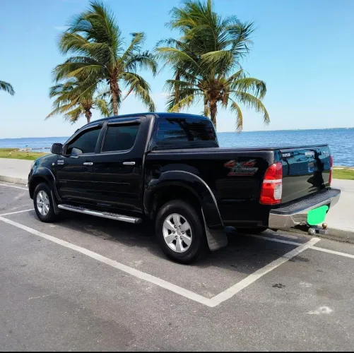 HILUX 3.0 DIESEL SRV AUTOMÁTICO 4X4 CD