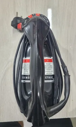 Ferro de Passar Seco - GE Black Decker 127V