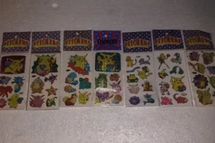 Kit Com 10 Cartelas de Adesivos Pokemon Antigos