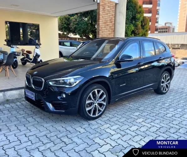 BMW X1 2018 - BLINDADO