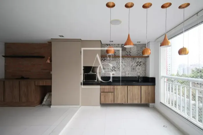 Apartamento de 200 m² e 3 suítes à venda no Panamby