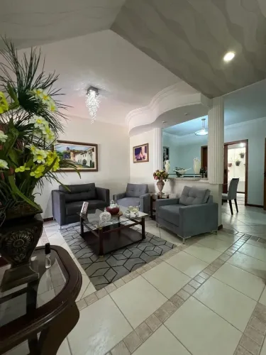 BAIXOU!! Sobrado para venda tem 157 metros quadrados com 3 quartos em Alvorada - Cuiabá - 