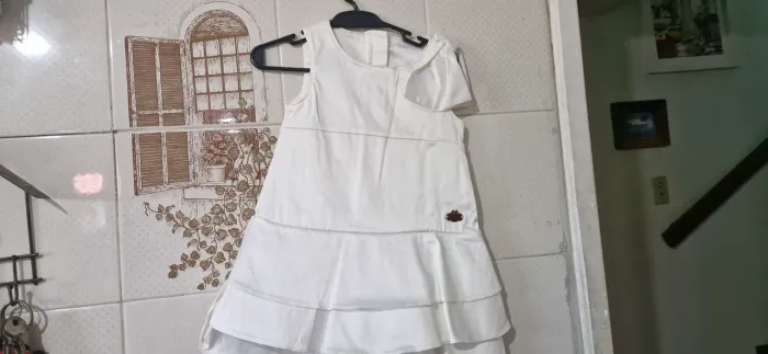 Vestido branco Lilica Ripilica tam 12 a 18 meses NOVA