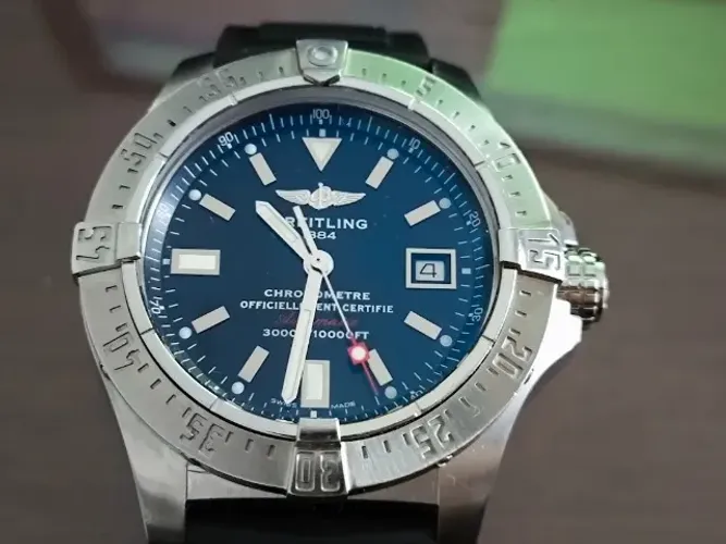 Relógio Breitling Avenger Seawolf- 3.000m