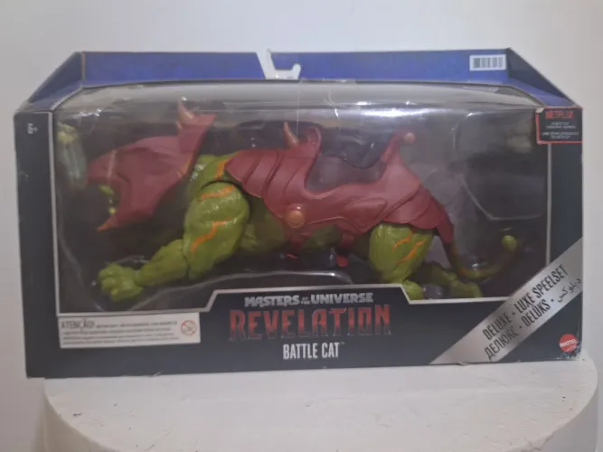 Boneco Battle Cat Masters of the Universe Revelations