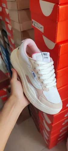 Vans Ultrarange rosa