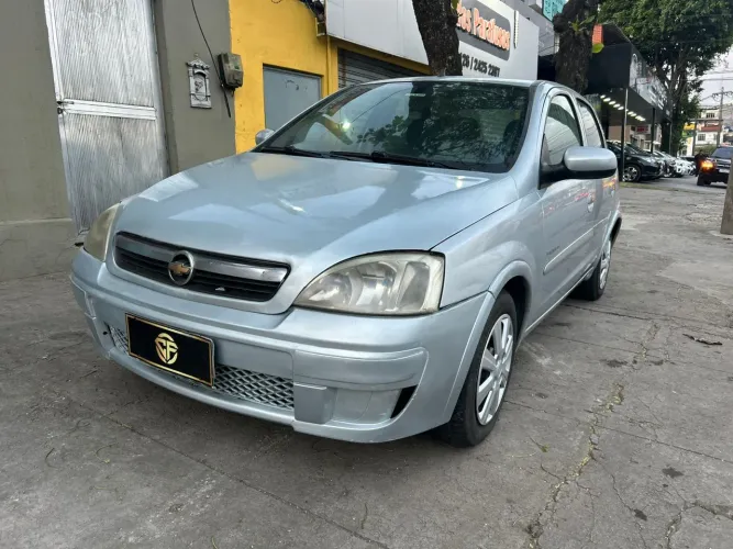 VENDO CHEVROLET CORSA 1.4 PREMIUM 2009 !