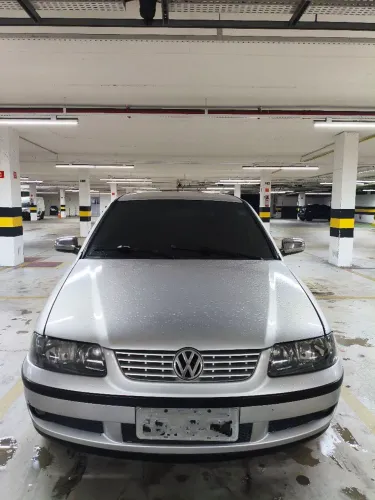 Volkswagen Gol Geração III Sport 1.0 MI 16V Gasolina Mec. 4P 2002