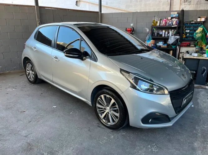 Peugeot 208 Griffe 1.6 Flex 16V 5P Aut. 2020