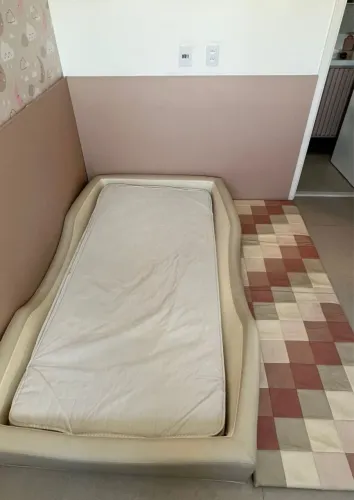Cama Montessoriana com colchão + protetor